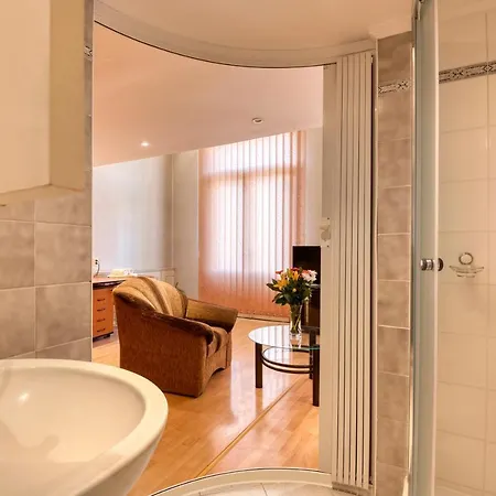 Hotell Skoliace Stredisko Ives