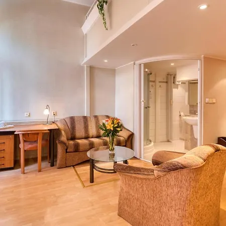 Skoliace Stredisko Ives Hotel Kosice