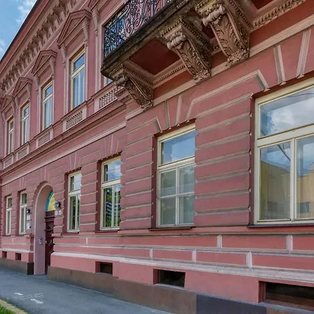 Skoliace Stredisko Ives *