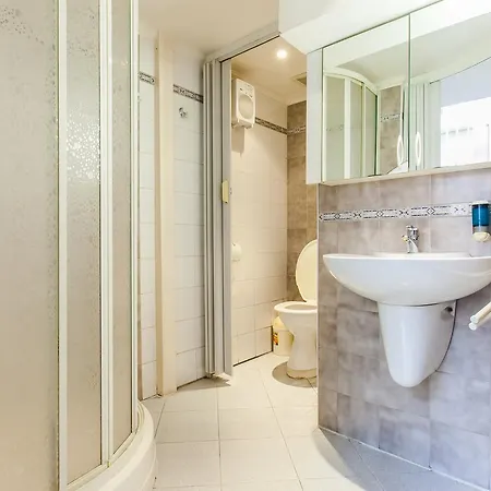 Hotel Skoliace Stredisko Ives Kosice