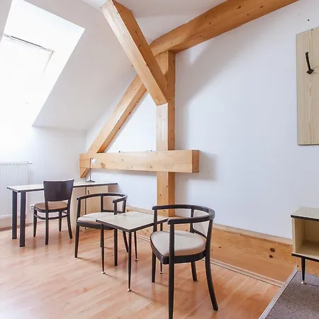 Skoliace Stredisko Ives Hotel Kosice