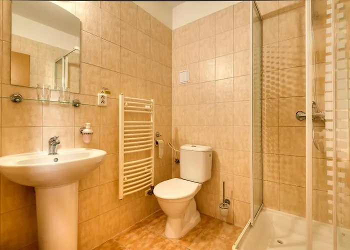 Skoliace Stredisko Ives Hotel