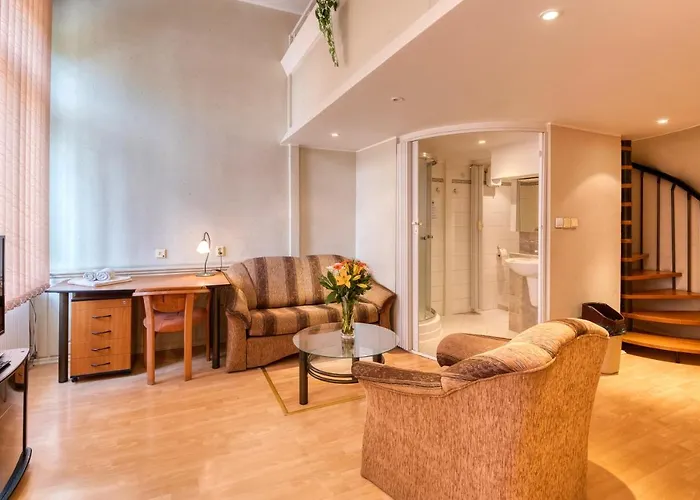 Skoliace Stredisko Ives Otel Kösice