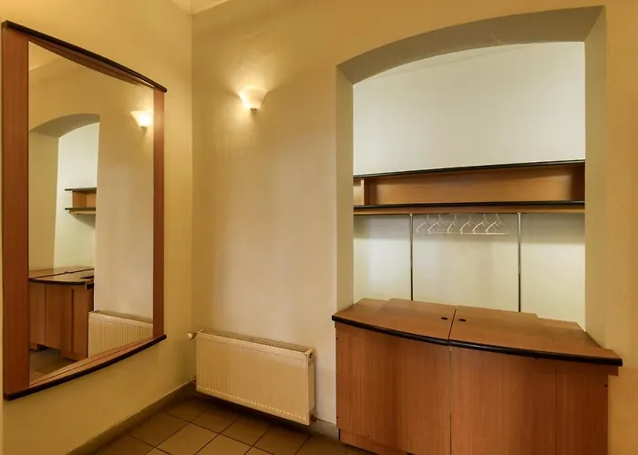 Skoliace Stredisko Ives *