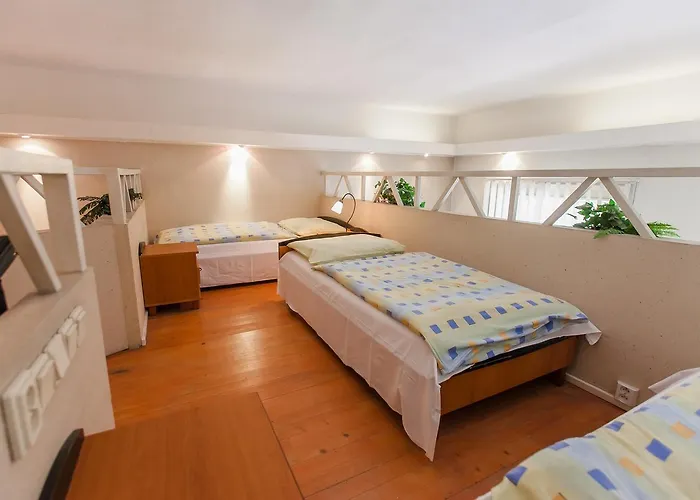 Otel Skoliace Stredisko Ives *