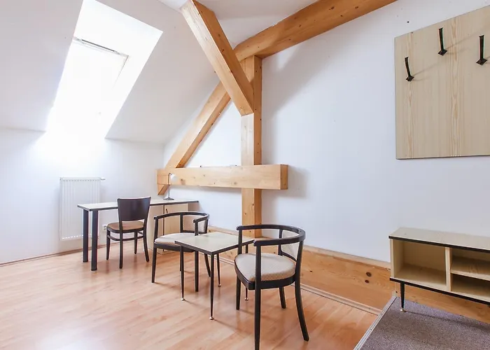 Skoliace Stredisko Ives Hotel Košice